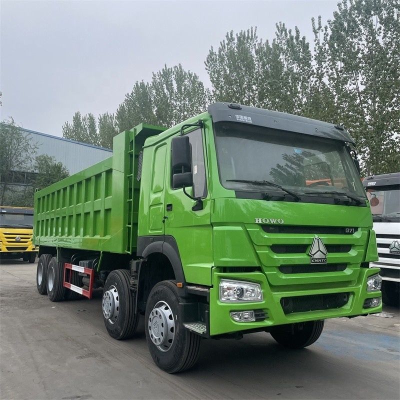 SINO TRUCK 12 바퀴 30m3 HOWO 40톤 8x4 성능의 사용 된 템퍼 덤프