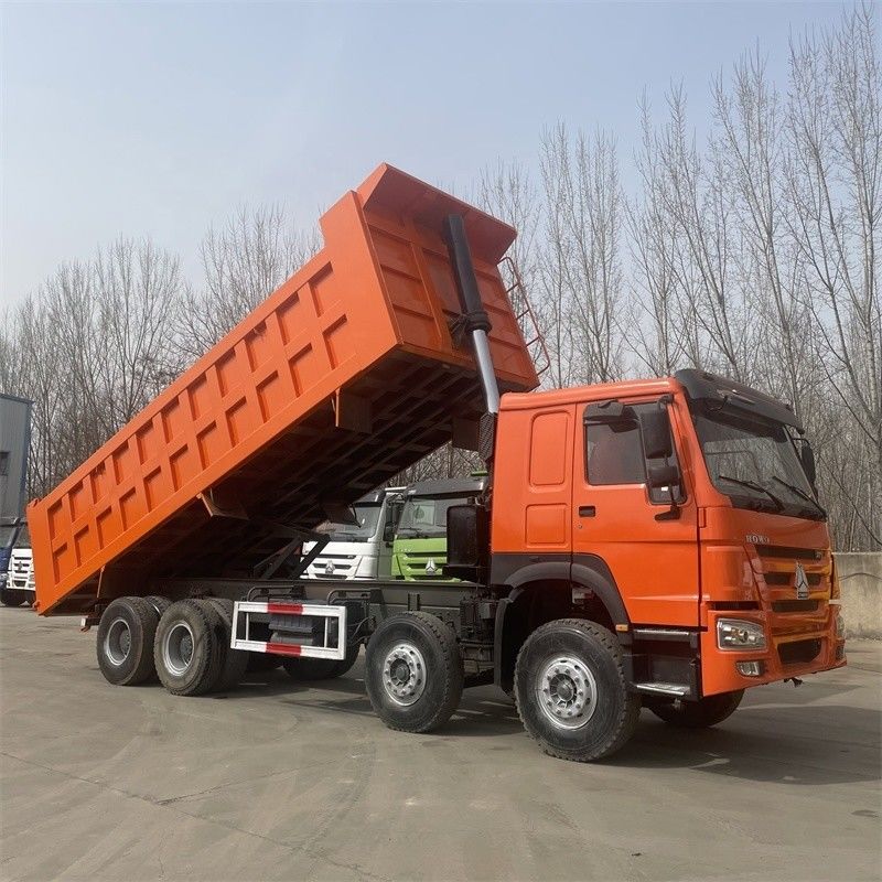 40 톤 12 타이어 Howo 8X4 336HP 371HP 420 HP 소비와 함께 중고 틱터 트럭