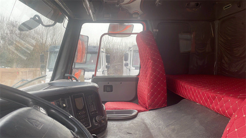 40 톤 12 타이어 Howo 8X4 336HP 371HP 420 HP 소비와 함께 중고 틱터 트럭