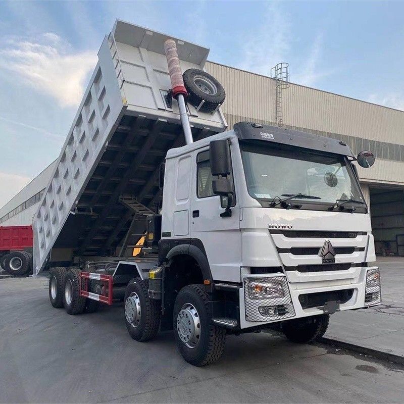 강력한 2023 HOWO 371HP RHD 8X4 덤프 트럭 유로 3 배출량 표준 12700 GVW
