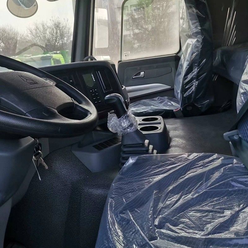 강력한 2023 HOWO 371HP RHD 8X4 덤프 트럭 유로 3 배출량 표준 12700 GVW