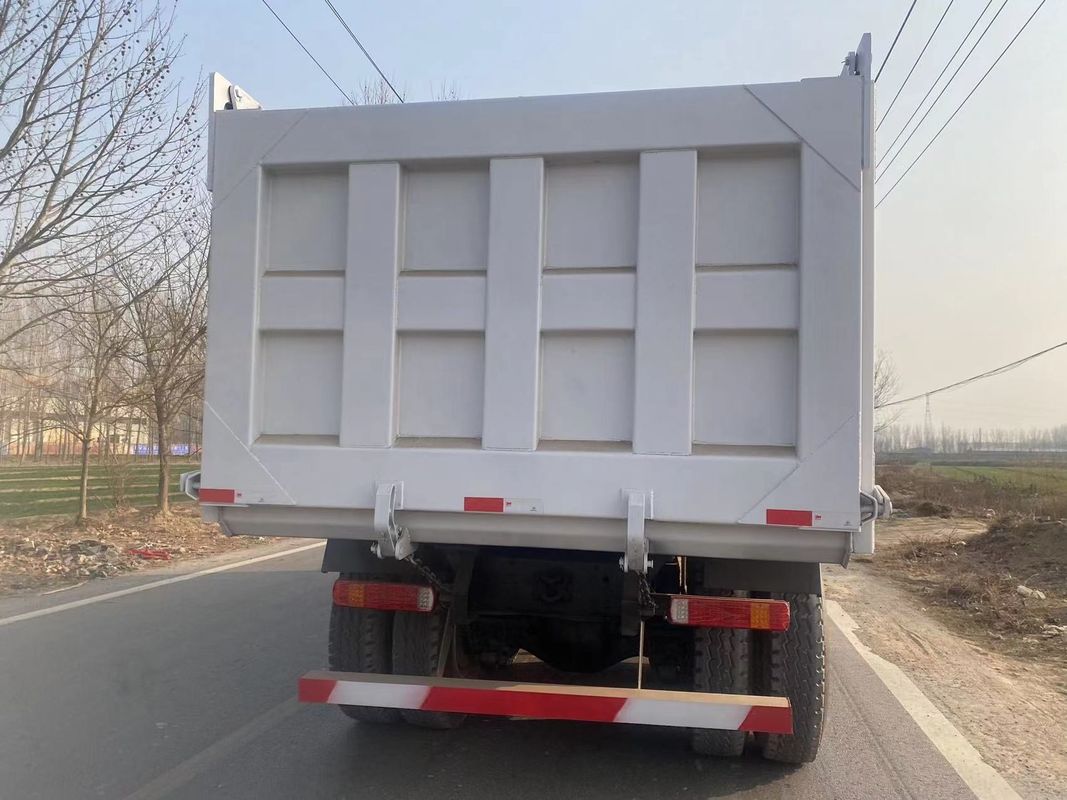 6x4 재건 380hp Shacman 덤프 트럭 저렴한 가격에 엔지니어링 운송
