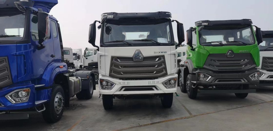 강력한 커민스 400hp 왼손 운전 10 타이어 6x4 Sinotruk Hohan 헤드 트랙터 트럭