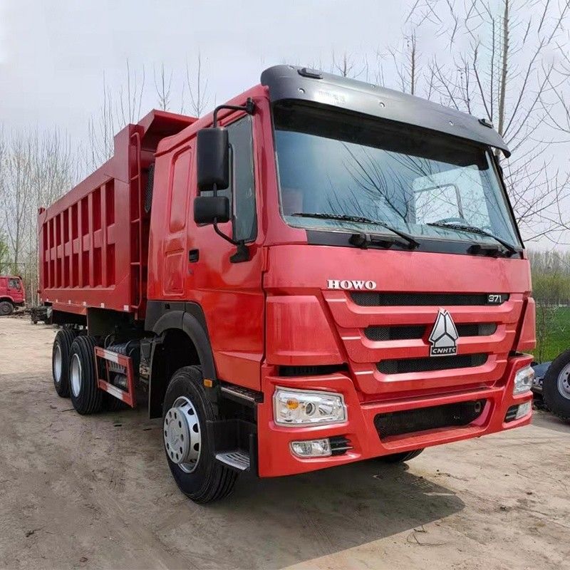 시노트룩 호보 6x4 덤프 트럭 2 역차 번호와 350Ltr 연료 탱크
