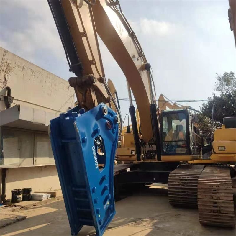 사용 된 CAT 349E 크롤러 발굴기 1.2M3 버킷 용량 및 2001-4000 작업 시간