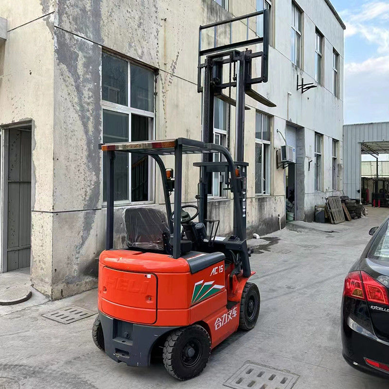 105 톤 전기 디젤 포크 릭트 3m 분. 올리는 높이와 1500 kg 무게