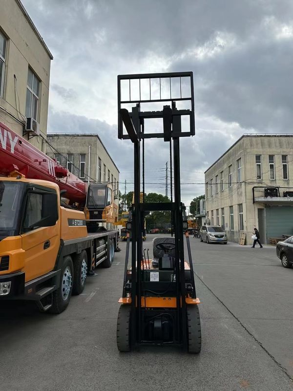 14.4kw 리프팅 모터 파워 좋은 상태와 간편한 유지 보수와 함께 전기 포크리프트