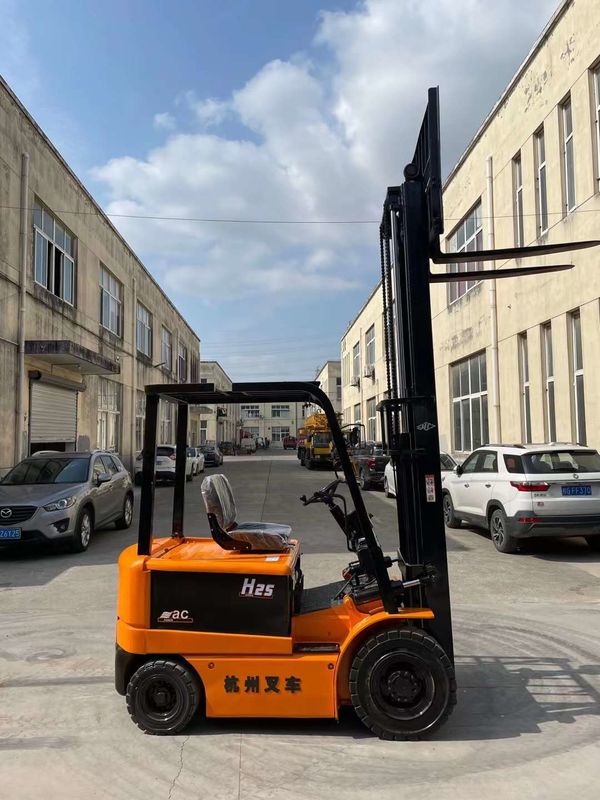 14.4kw 리프팅 모터 파워 좋은 상태와 간편한 유지 보수와 함께 전기 포크리프트