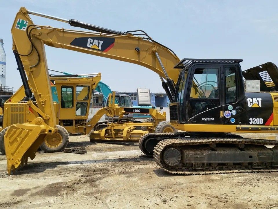 2021 사용 된 Caterpillar Excavator CAT 320D2 크롤러 발굴기 20톤 운영 무게