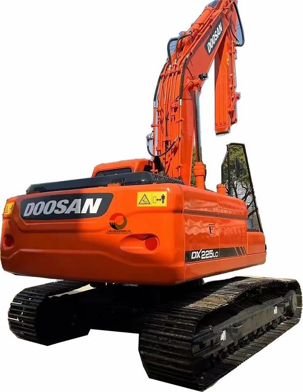 최대 발굴 반지름 10705mm 110kw 좋은 상태 Doosan DX225 LC 크롤러 발굴기