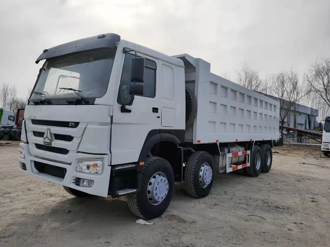 유로 3 SINO TRUCK 12 휠 LHD 50tons 중고 8x4 사용 된 HOWO 킵 덤프 트럭