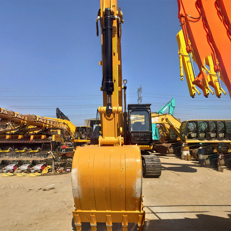 사용 된 CAT320 발굴기 크롤러 발굴기 다른 수압 실린더와 함께 좋은 상태