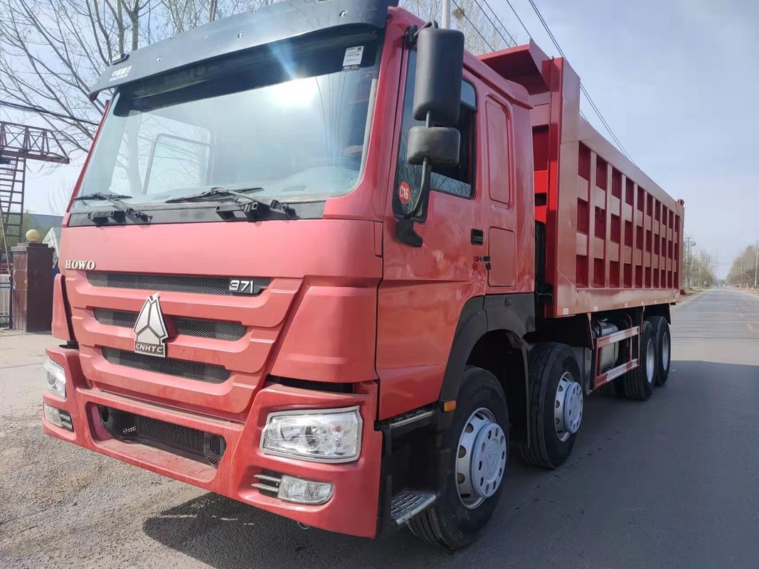수동 창 시노 트럭 12 휠 LHD 50tons 중고 8x4 사용 된 HOWO 티퍼 덤프 트럭