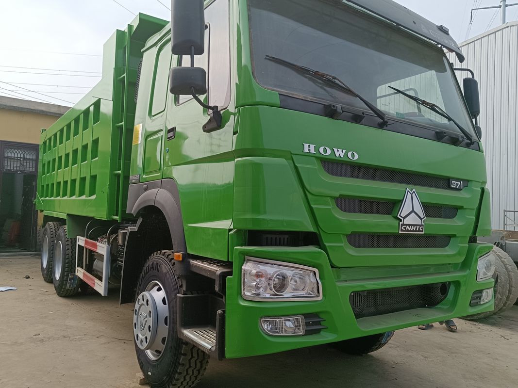 사용 된 시노트럭 6x4 371hp 30tons 수동 변속기와 함께 Howo 티퍼 덤프 트럭