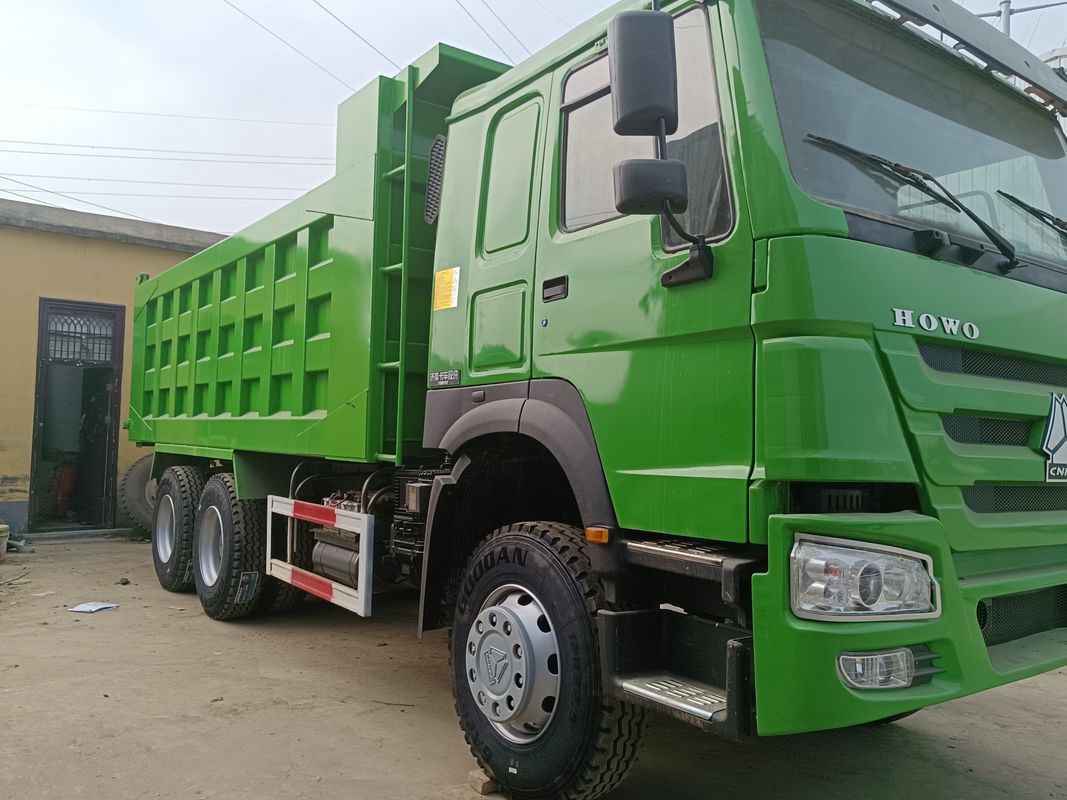 사용 된 시노트럭 6x4 371hp 30tons 수동 변속기와 함께 Howo 티퍼 덤프 트럭