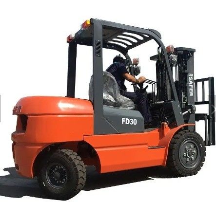 FD30 디젤 포크리프트, 무게 4300kg, 포크 너비 125mm 이수즈 엔진