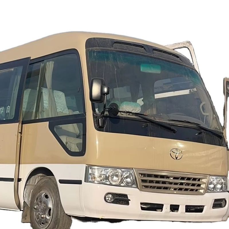 30 좌석 럭셔리 코치 토요 타 코스터 버스 최대 전력 113/5200kw 및 유로 3 배출량