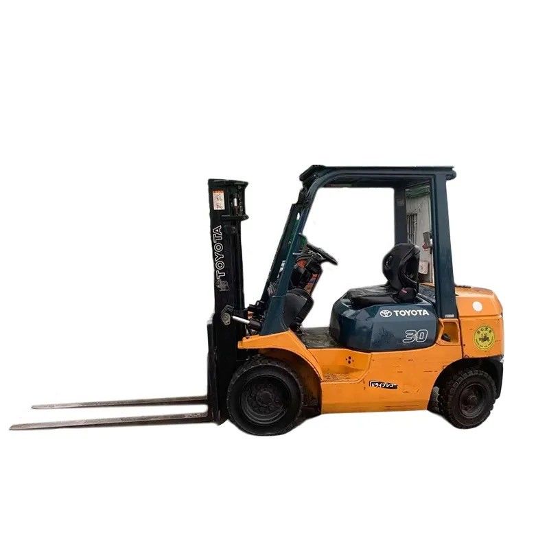 3000kg 가볍고 사용 된 일본 포크크리프트 디젤 엔진과 중력 500mm
