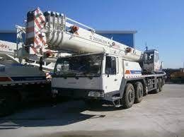 사용 된 Zoomlion 80톤 크레인 트럭 x3000 최대. 들어올림 높이 42.3M 작업 시간 2001-4000