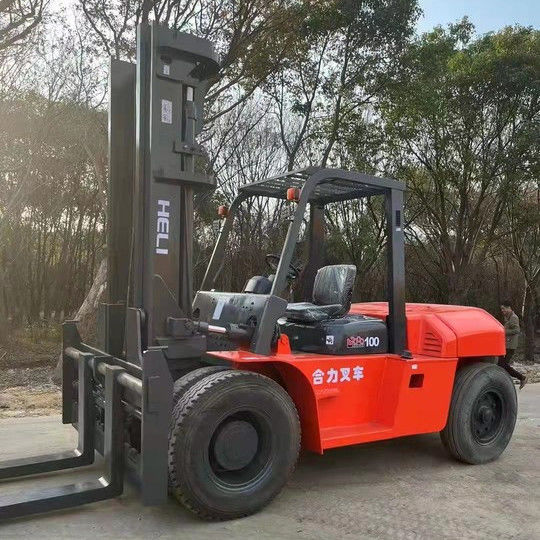 터키에서 10톤 디젤 포크리프트 높이 3000mm-6000mm 무게 KG 10000 kg