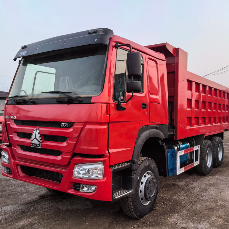 5600mm*2300mm*1500mm 화물 탱크 6X4 사용 된 틱퍼 트럭 371HP 25tons HOWO 덤프 트럭