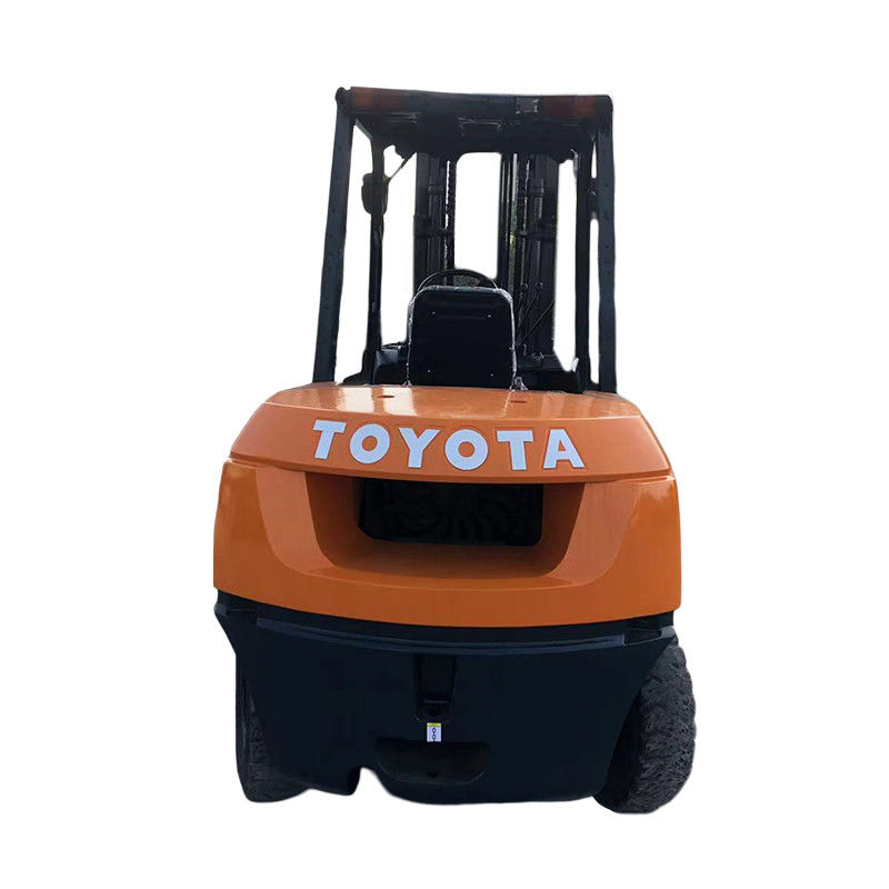2001-4000 근무 시간 5톤의 토요타 중고용 포크리프트 560mm 앞 오버핸드