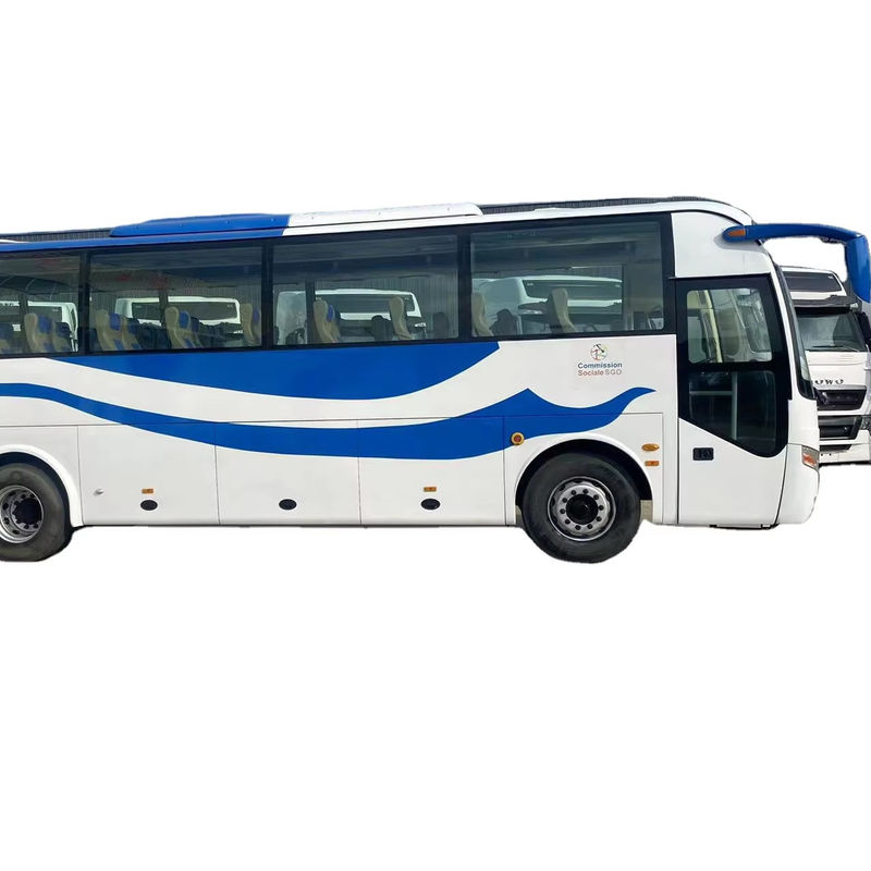 배달 준비 된 RHD LHD 코치 버스 8900ml 배량 및 수동 변속기 유형