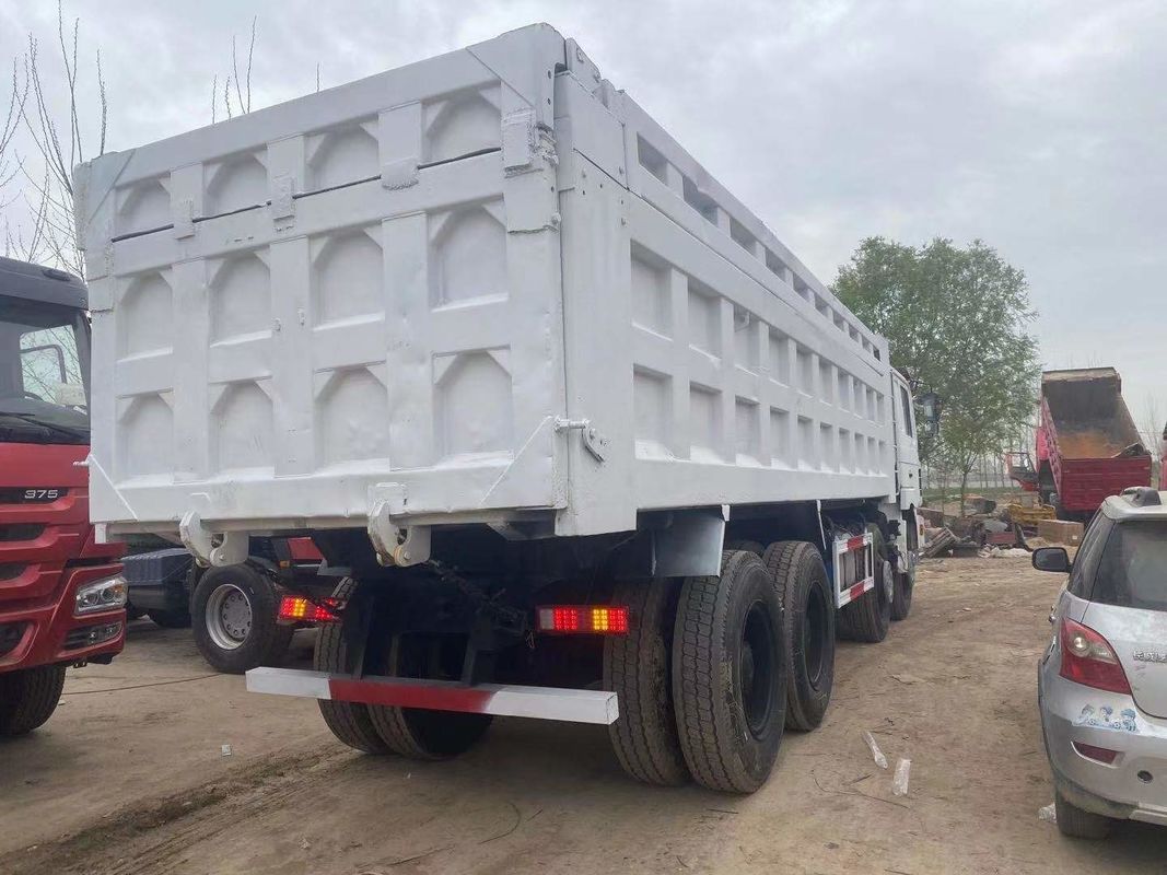 WEICHAI 엔진 사용 된 샤크만 호우 380HP 8 * 4 중량 덤프 트럭 틱퍼 트럭 덤퍼