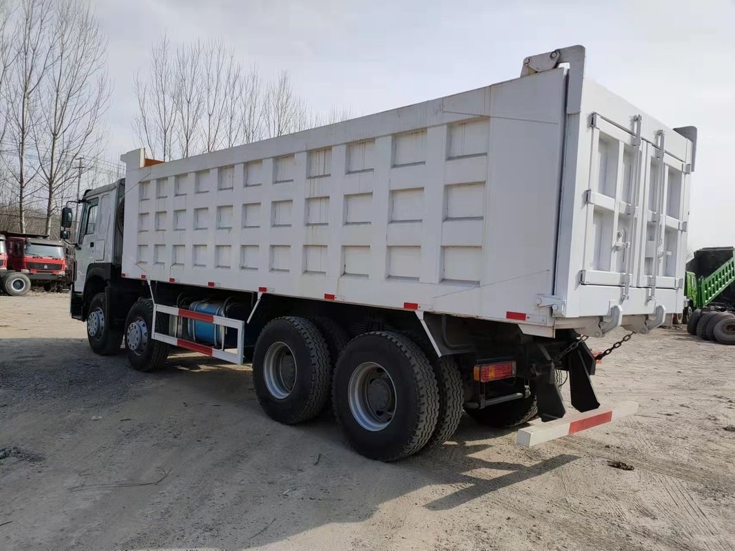 LHD SINO 사용 된 HOWO 8 * 4 무거운 용량 덤프 트럭 11-20T 용량 덤퍼 트럭