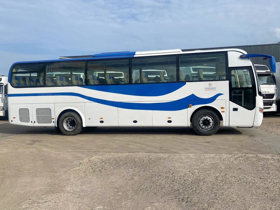 RHD 6122 45-65 좌석 유로 3 배기가스 표준에 따라 사용 된 버스 6-8L 엔진 용량