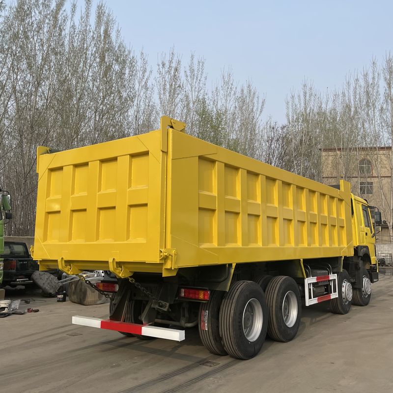 RHD SINO HOWO 8X4 중량 사용 된 덤프 틱터 트럭 G.V.W. 31T 기어박스 FAST12JSXD240T