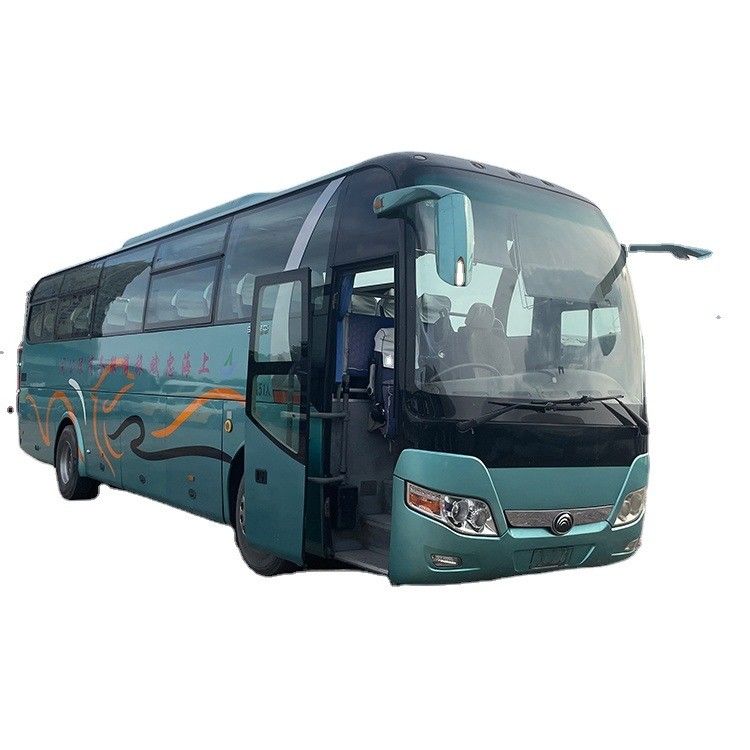 수동변속기 사용중인 50-65석 버스 시장에 개조된 12m 코치 버스