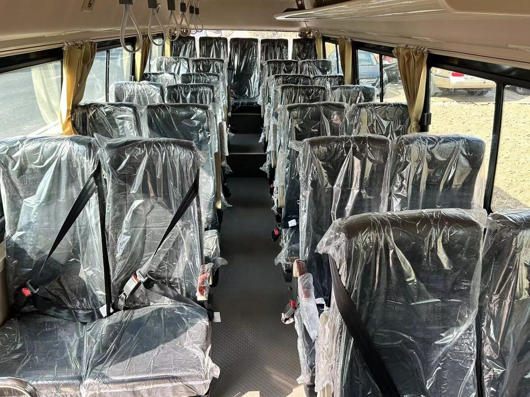 유로 3 배출량 표준 25-55 좌석의 사용 된 유툰 버스 LHD 통근 버스