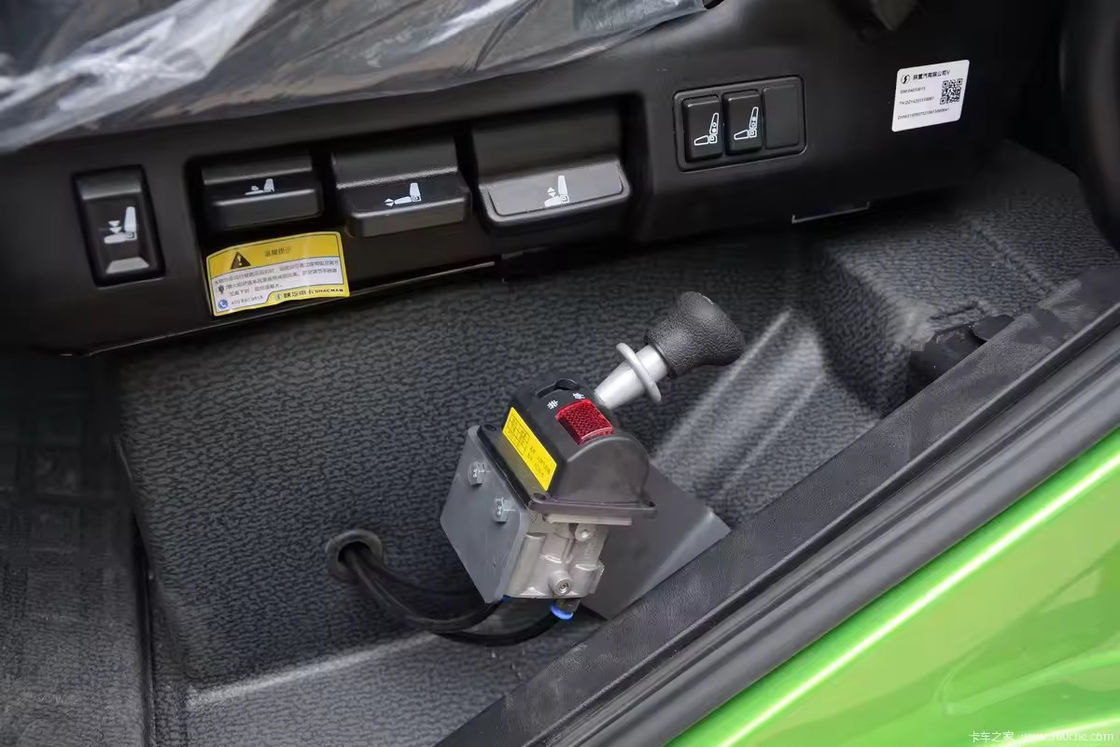 배량 11.6L 375hp 샤크만 F3000 X3000 8x4 30t 유료물 덤프 트럭 틱퍼 트럭