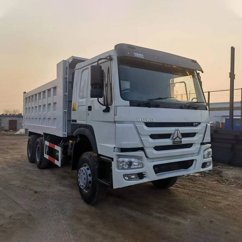 사용중인 시노트룩 호우 Lhd Rhd 6*4 10 바퀴 371hp 336hp 뒤쪽 카메라가 없는 덤프 틱퍼 트럭