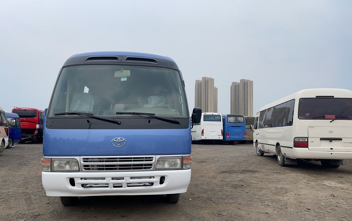 유로 3 배출량 표준 및 수동 변속기와 함께 30 좌석 사용 토요타 코스터 버스