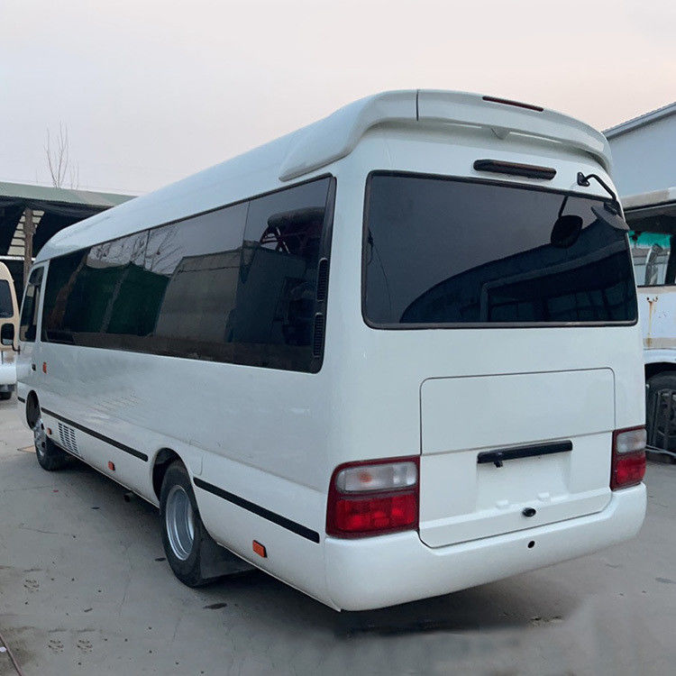 30 좌석 LHD 사용 된 코스터 버스 9.00R20 타이어 및 디젤 엔진 좋은 상태