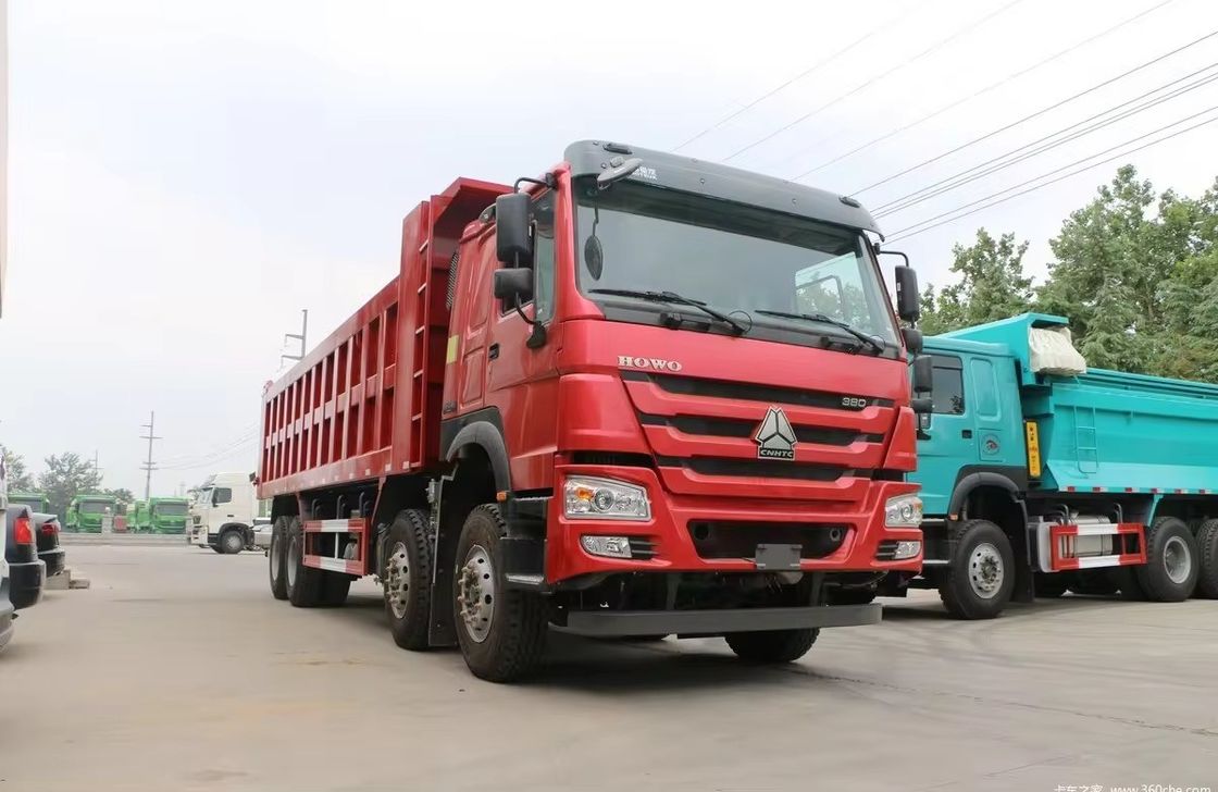 호우 8x4 12 휠 사용 된 틱퍼 트럭 40 톤 380 hp 왼쪽 스티어링과 함께 무거운 덤프 트럭