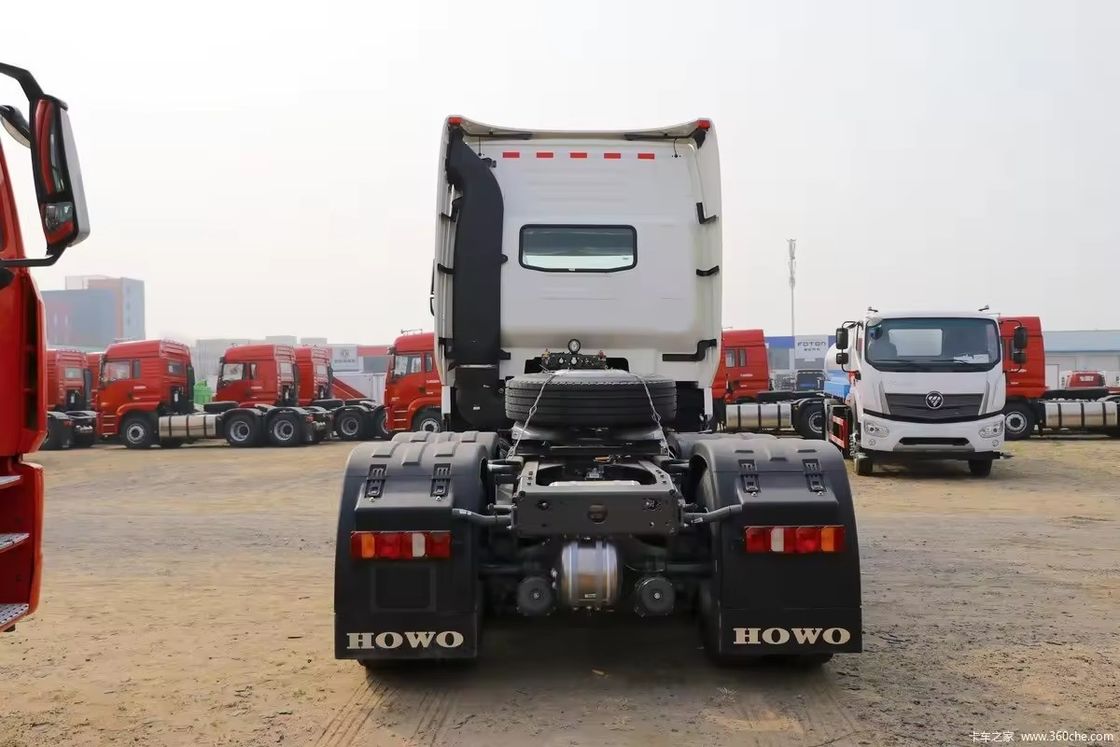 시노트룩 호우 6x4 10 휠 트랙터 트럭 사용 371hp 440hp 실린더 6 타이어 10번