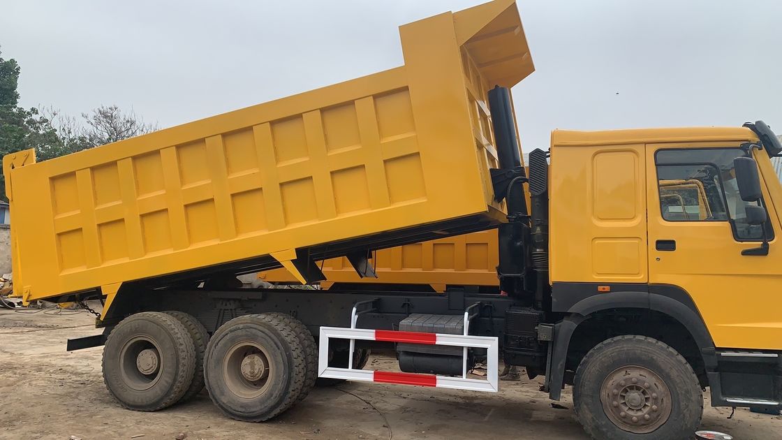 6x4 호우 트럭 사용 된 틱퍼 HOWO 틱핑 덤퍼 트럭 중고 덤퍼 트럭 370HP