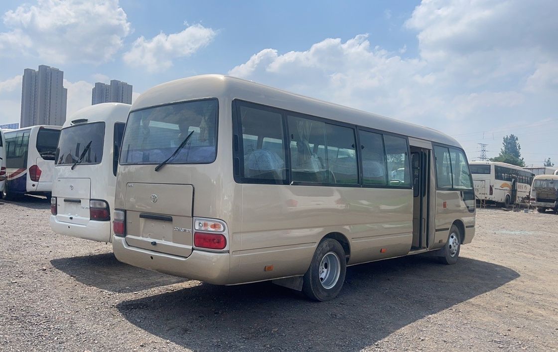 G.V.W 5900 kg 사용 된 디젤 30 좌석 토요타 코스터 버스 좋은 상태 EURO 3 배출