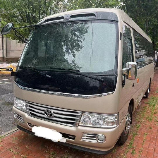 9.00R20 타이어 왼쪽 드라이브 토요 타 코스터 버스 성능과 효율성