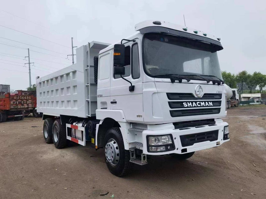 리뉴얼된 샤크만 F3000 6x4 10 휠러 덤프 트럭