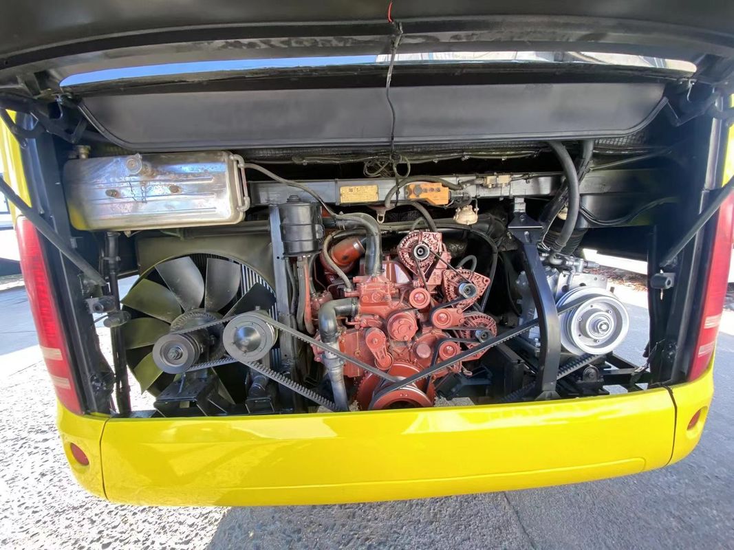 사용 된 65 좌석 ZK6121 12m 코치 버스 8.4L 배량 및 좌측 스티어링 휠