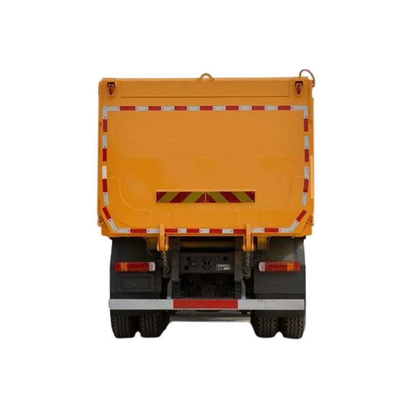 8*4 Sinotruk HOWO 중량 덤프 트럭 440hp 모델 300-400L 연료 탱크 용량