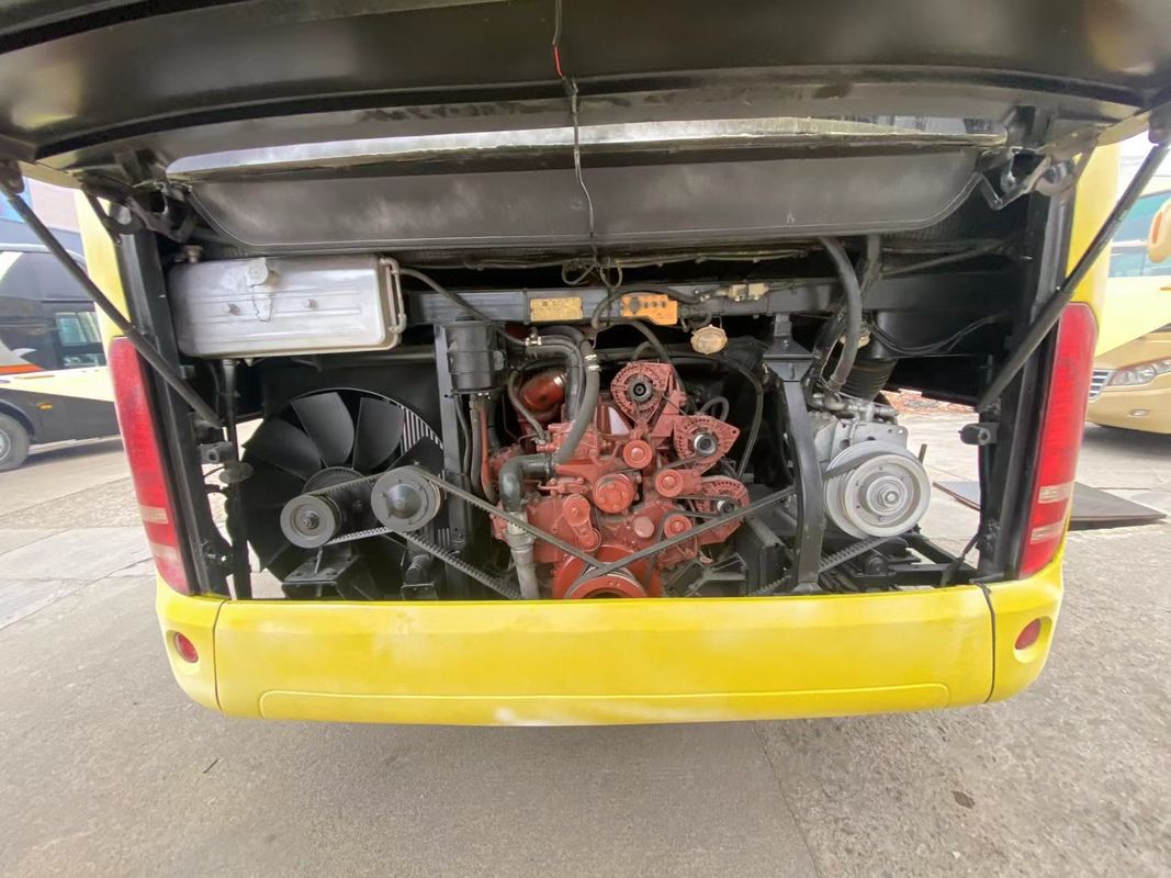 에어 서스펜션 65 좌석 중고용 중국 RHD 럭셔리 코치 버스 니스 2017-2019 개조