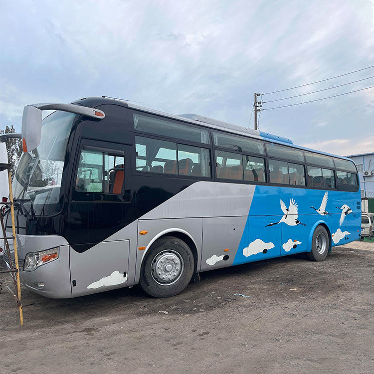 45-55 좌석 웨이차이 엔진과 유로 3 배출량 표준으로 사용 된 ZK6127 디젤 버스