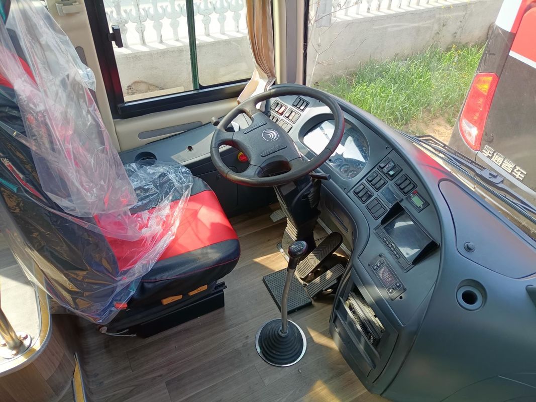 243kw 유로 3 고급 50-60석 디젤 코치 버스 아프리카를 위한 완벽한 상태