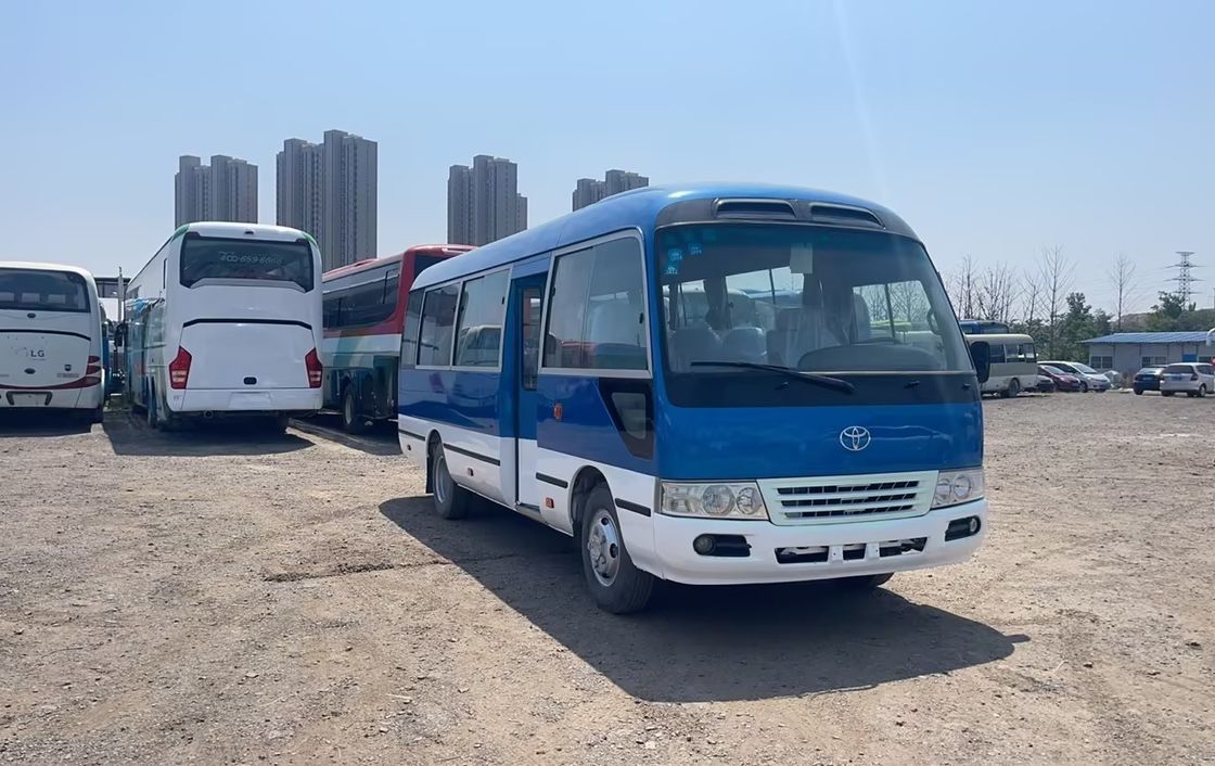 수동변속기 30석 가솔린 코스터와 G.V.W. 5900kg와 5900kg G.V.W.