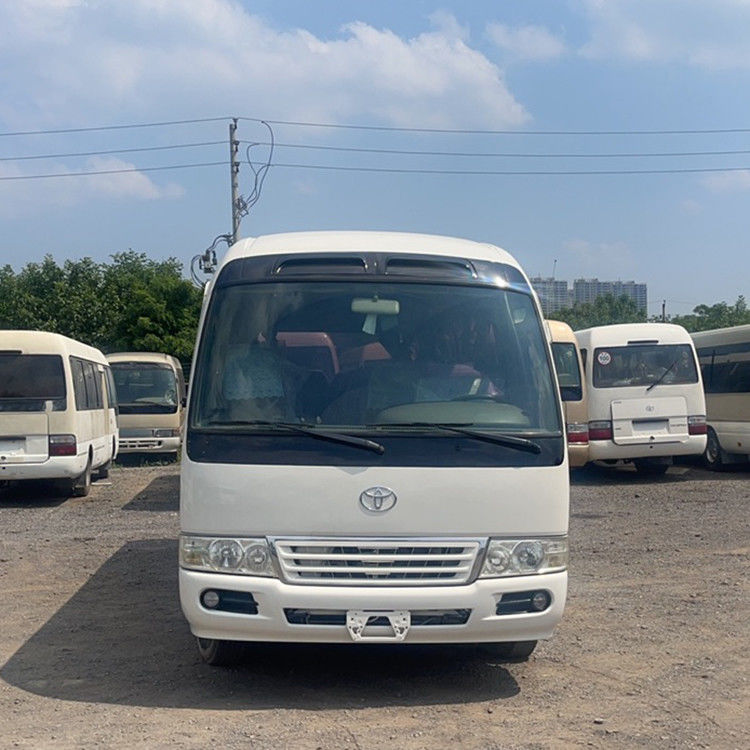디자인 30 좌석 토요 타 코스터 버스 4L 엔진 용량과 113/5200kw 최대 전력